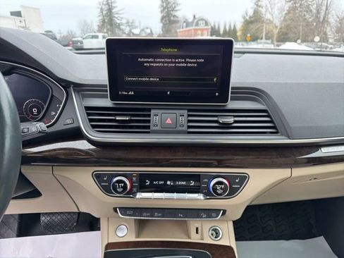 Used 2019 Audi Q5 2.0T Premium Plus image 17
