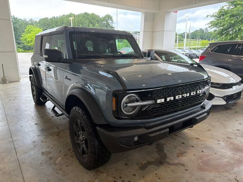 Used 2025 Ford Bronco Outer Banks AWD/4WD image 4