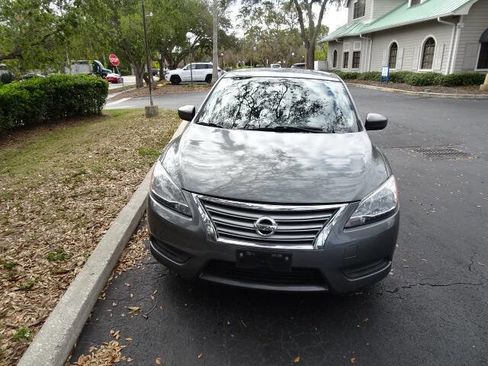 Used 2015 Nissan Sentra S image 5