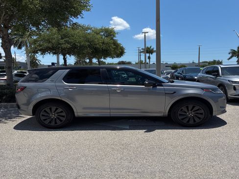 Used 2020 Land Rover Discovery Sport SE R-Dynamic AWD/4WD image 2