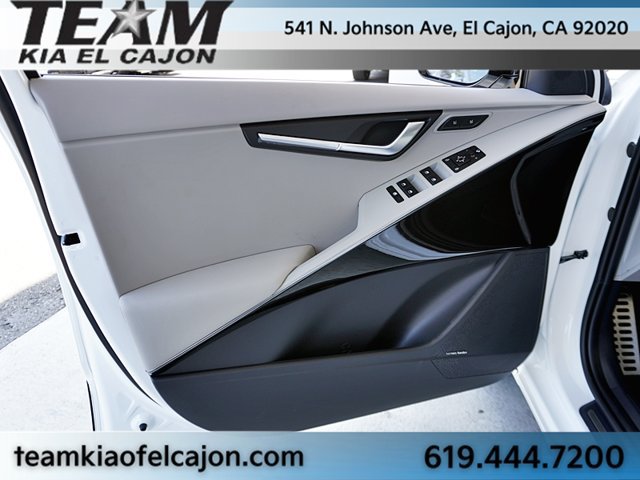 New 2026 Kia Niro Wave w/ Wave Preserve Package FWD image 27