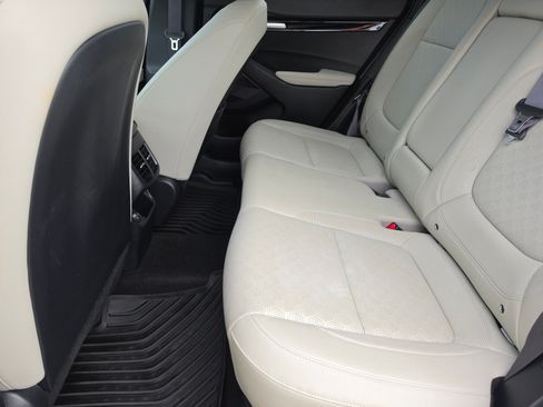 Used 2021 Kia Seltos EX AWD/4WD image 13