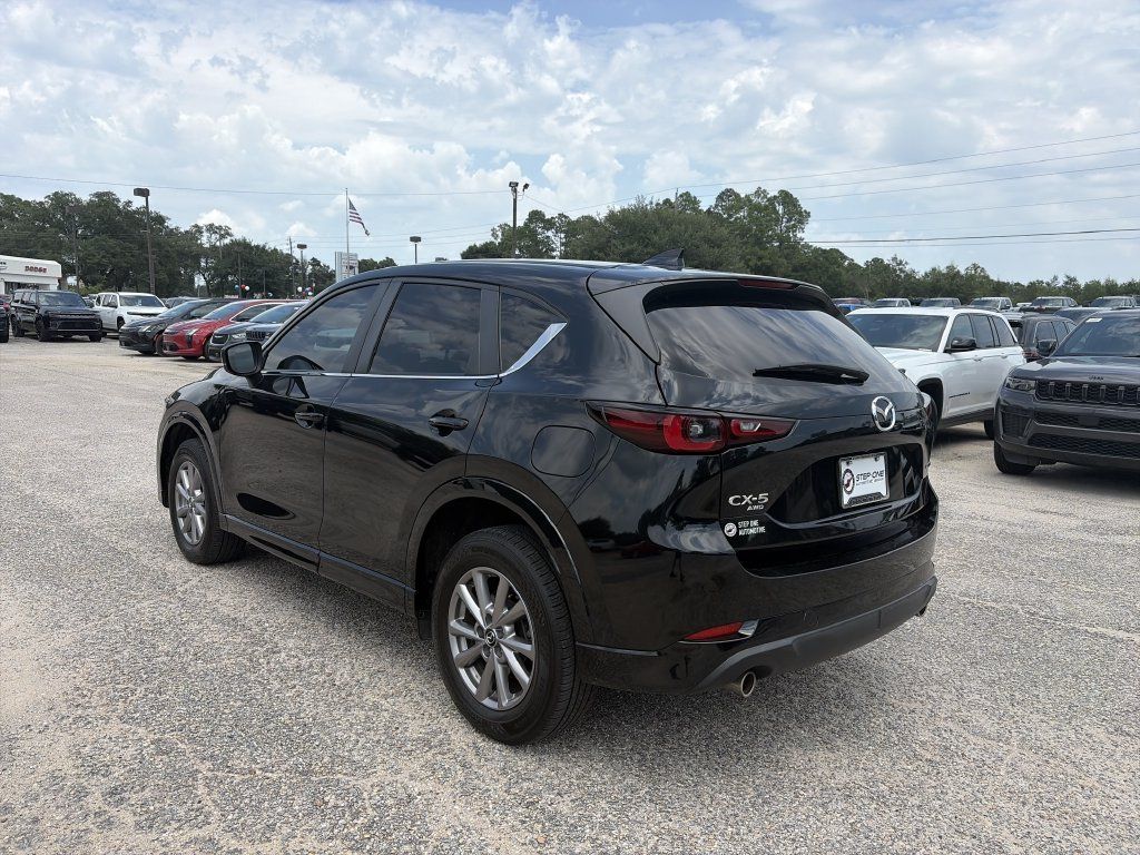 Used 2024 MAZDA CX-5 AWD 2.5 S w/ Select Package image 4