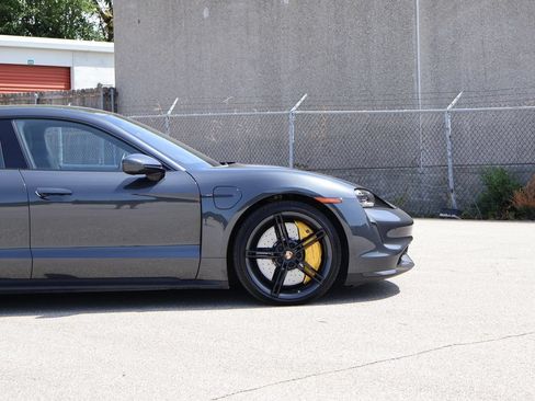 Used 2021 Porsche Taycan Turbo S AWD/4WD image 10