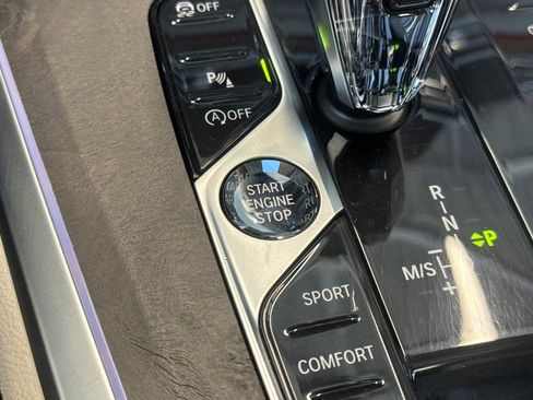Used 2019 BMW X5 xDrive40i w/ M Sport Package AWD/4WD image 34