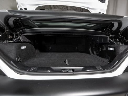 Certified 2023 Ferrari Portofino M image 34