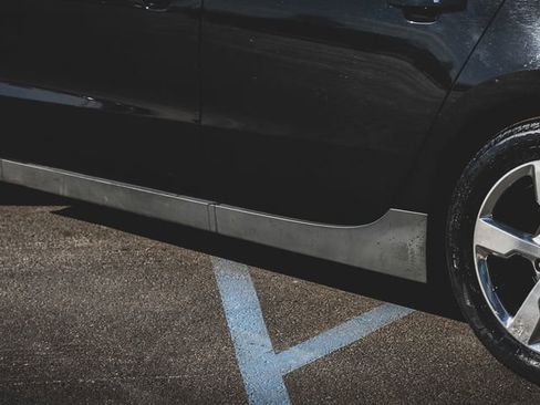 Used 2015 Chevrolet Volt Premium w/ Premium Trim Package image 7