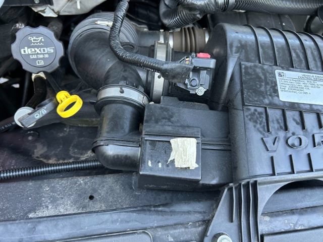 Used 2018 Chevrolet Express 2500 w/ Driver Convenience Package RWD image 40