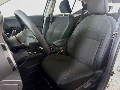 Used 2023 Nissan Kicks SV FWD image 16