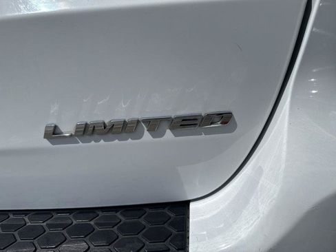 Used 2015 Dodge Durango Limited RWD image 17