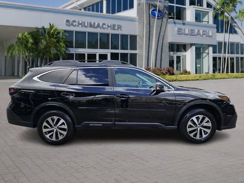 Certified 2021 Subaru Outback Premium image 8