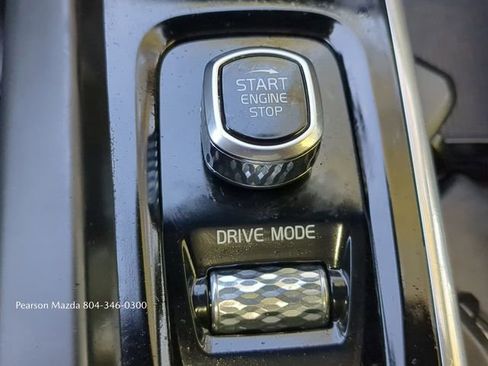 Used 2018 Volvo XC60 T6 Momentum w/ Convenience Package AWD/4WD image 29