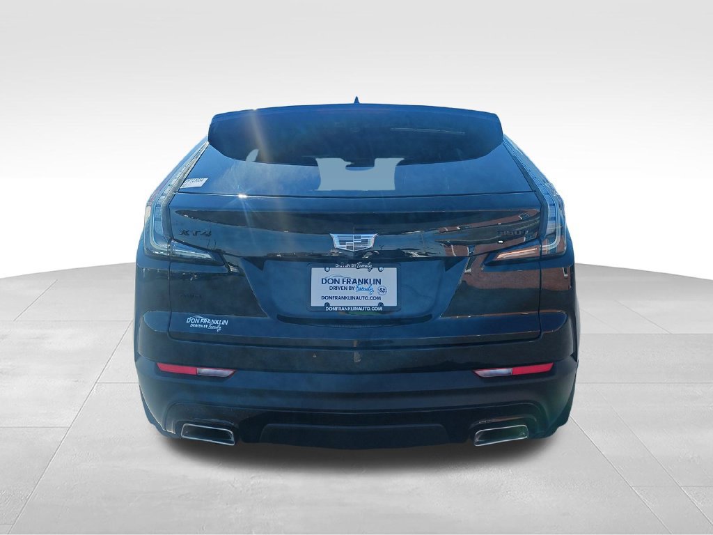 Used 2023 Cadillac XT4 Sport w/ LPO, Onyx Lite Package AWD/4WD image 5