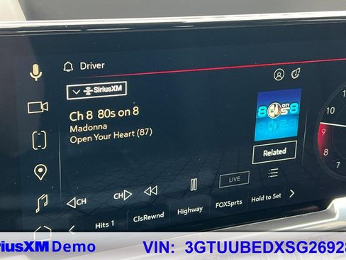 Used 2025 GMC Sierra 1500 SLE image 40