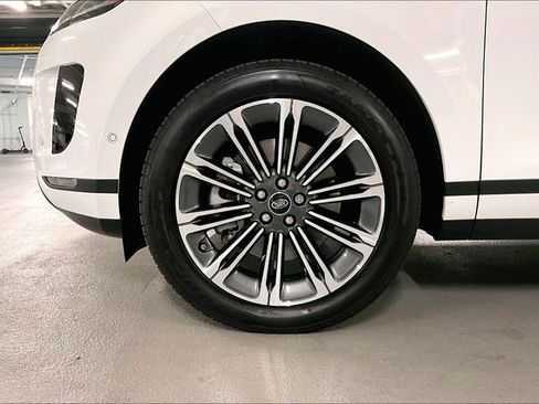 Certified 2026 Land Rover Range Rover Evoque S AWD/4WD image 8