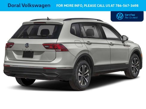 Used 2024 Volkswagen Tiguan S image 2