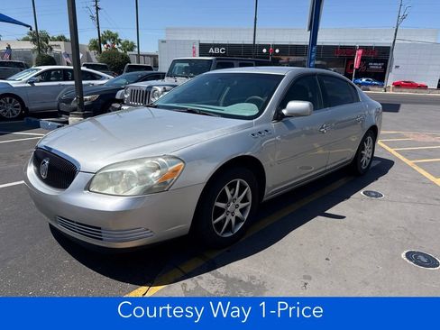 Used 2007 Buick Lucerne CXL w/ Luxury Package FWD image 5