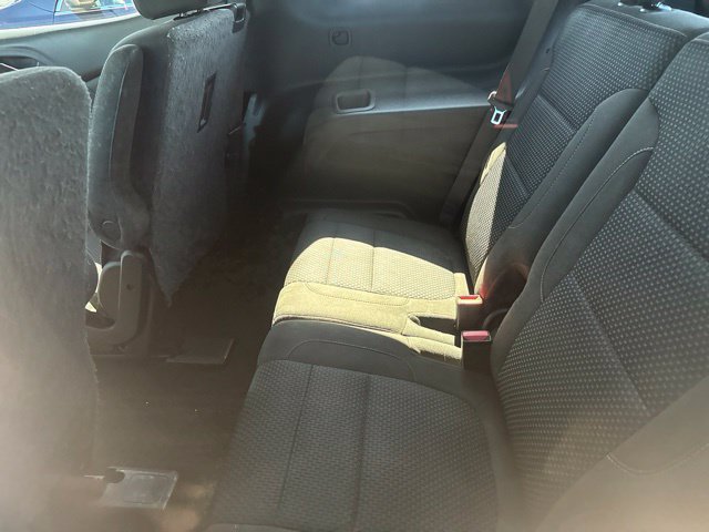 Used 2020 GMC Acadia SLE w/ Driver Convenience Package FWD image 16