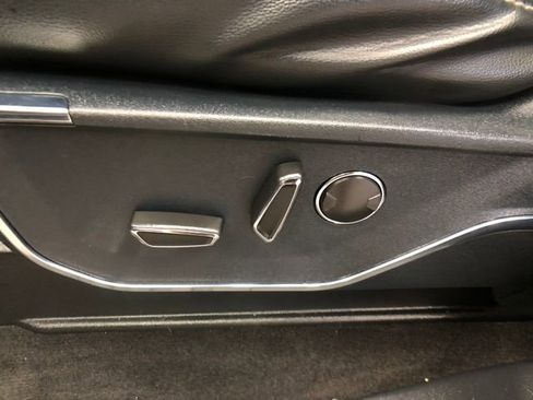 Certified 2021 Ford F150 Lariat image 11