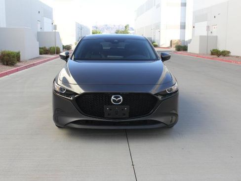 Used 2023 MAZDA MAZDA3 s FWD image 2