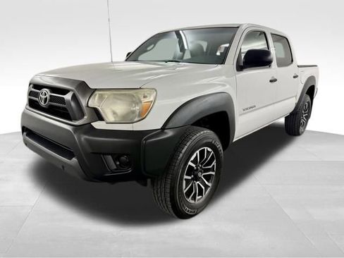 Used 2013 Toyota Tacoma PreRunner image 4