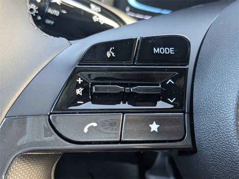 New 2025 Hyundai Elantra Sport FWD image 22