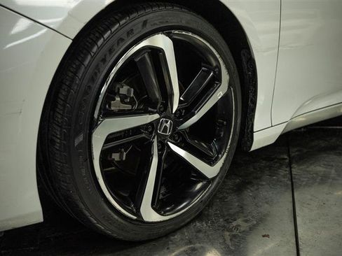 Used 2021 Honda Accord Sport Special Edition image 3
