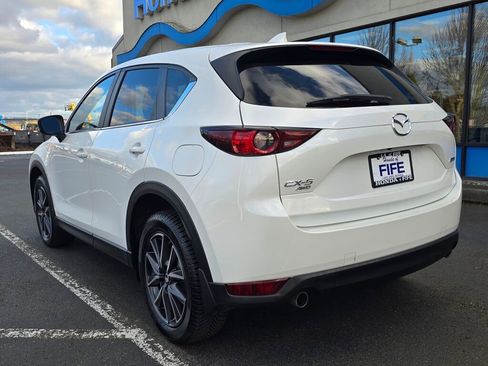 Used 2018 MAZDA CX-5 Touring w/ Preferred Equipment Package image 3