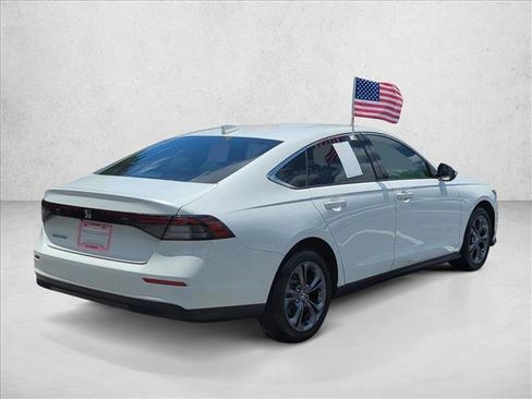 Used 2023 Honda Accord EX image 5