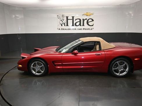 Used 2000 Chevrolet Corvette Convertible w/ Memory Pkg RWD image 25
