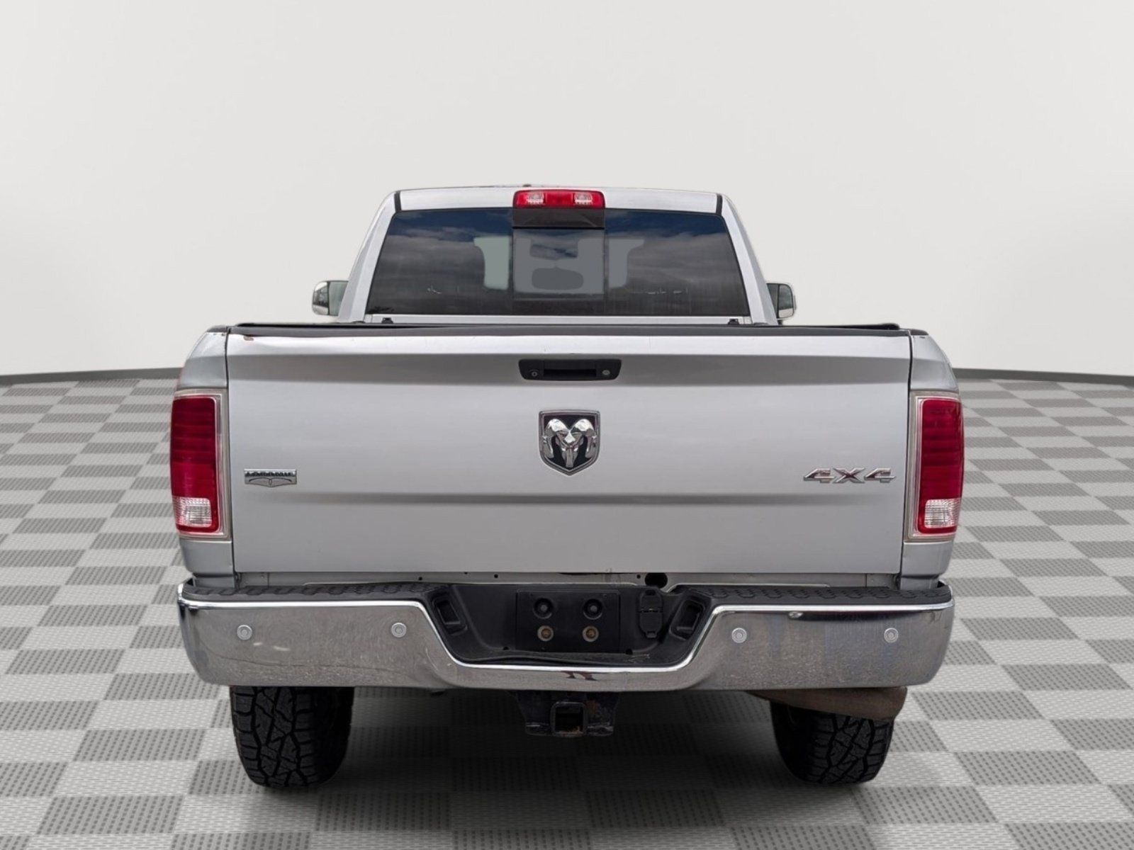 Used 2016 RAM 3500 Laramie w/ Snow Chief Group AWD/4WD image 4