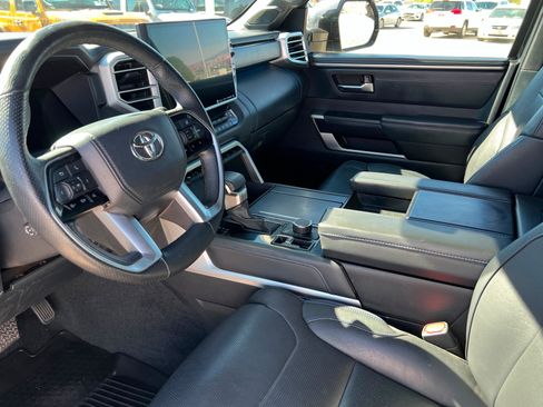 Used 2023 Toyota Tundra Platinum AWD/4WD image 16