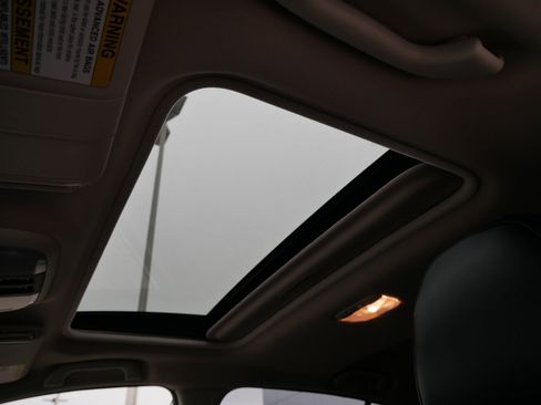 Used 2023 Subaru Crosstrek 2.5i Limited image 33