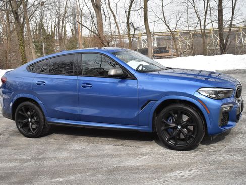 Used 2020 BMW X6 M50i image 11
