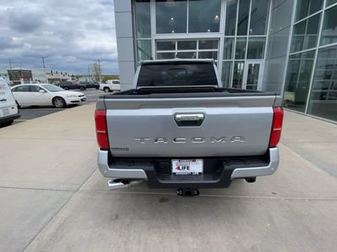New 2026 Toyota Tacoma Limited w/ Tow Tech Package AWD/4WD image 9