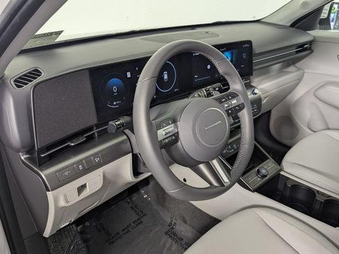 Certified 2025 Hyundai Kona SEL FWD image 12
