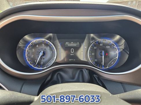 Used 2022 Chrysler Voyager LX FWD image 29