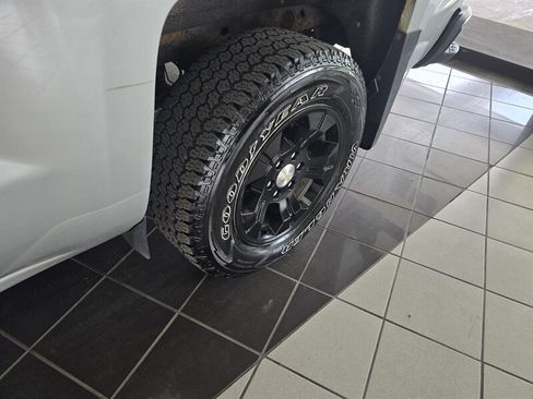 Used 2015 Chevrolet Silverado 1500 LT w/ All Star Edition AWD/4WD image 28