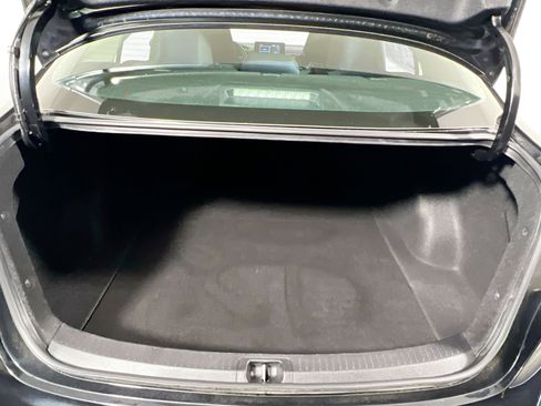 Used 2022 Toyota Corolla LE image 33