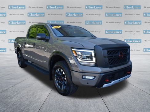 Used 2024 Nissan Titan PRO-4X w/ Pro-4x Convenience Package AWD/4WD image 3