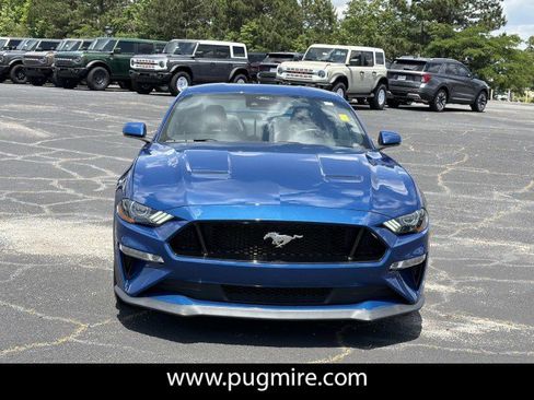 Used 2022 Ford Mustang GT Premium w/ GT Performance Package RWD image 2