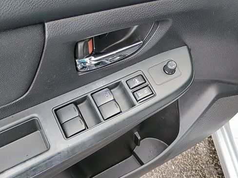 Used 2013 Subaru Impreza 2.0i Premium AWD/4WD image 16
