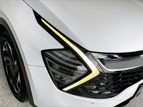 Used 2023 Kia Sportage SX FWD image 37
