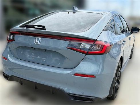 Used 2024 Honda Civic Sport image 9