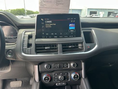 Used 2024 GMC Yukon SLE w/ Max Trailering Package RWD image 10