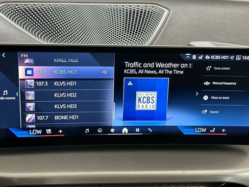 Used 2025 BMW 330i xDrive Sedan w/ M Sport Package image 17