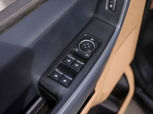 Used 2023 Ford F150 XLT AWD/4WD image 25