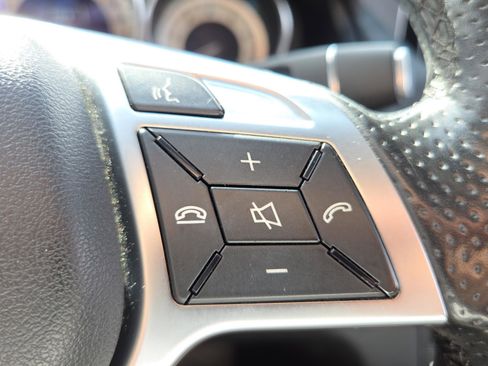 Used 2016 Mercedes-Benz E 550 Cabriolet image 19