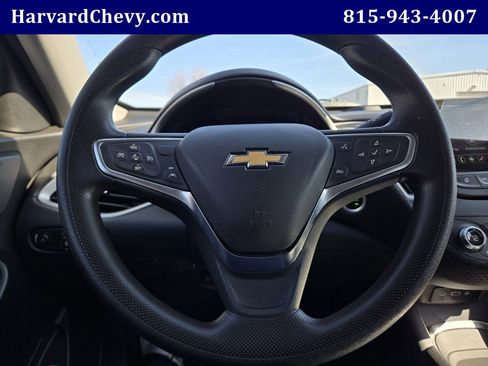 Used 2024 Chevrolet Malibu LT image 16