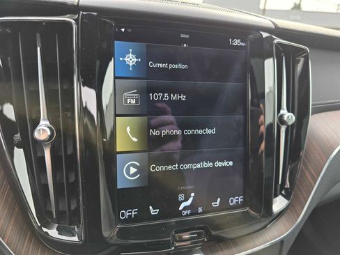 Used 2021 Volvo XC60 T5 Inscription image 27